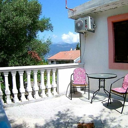 Apartments Ceca Tivat Dış mekan fotoğraf