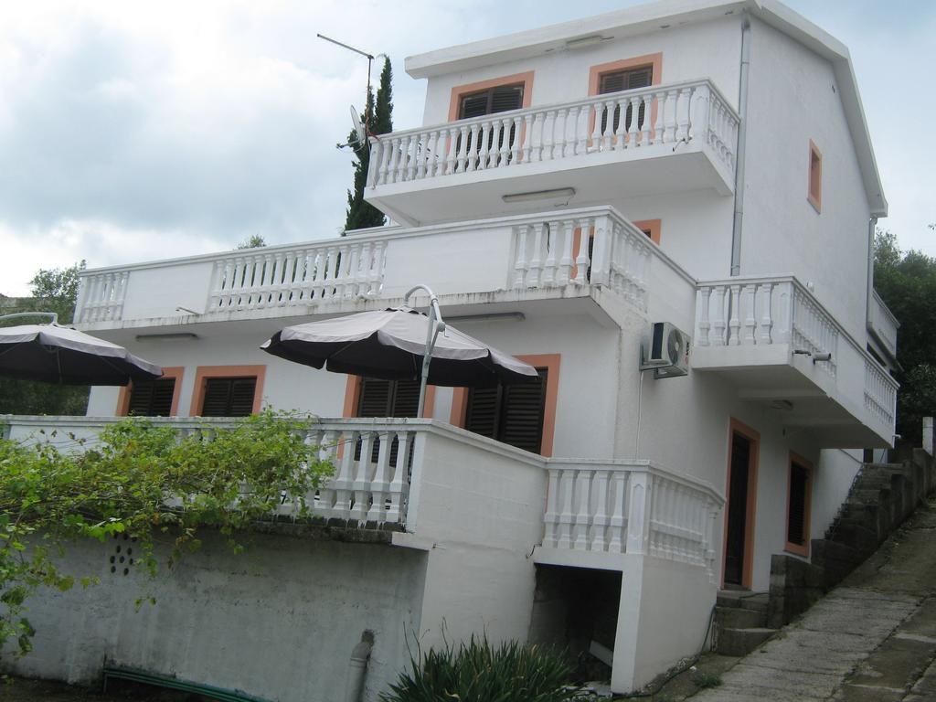 Apartments Ceca Tivat Dış mekan fotoğraf