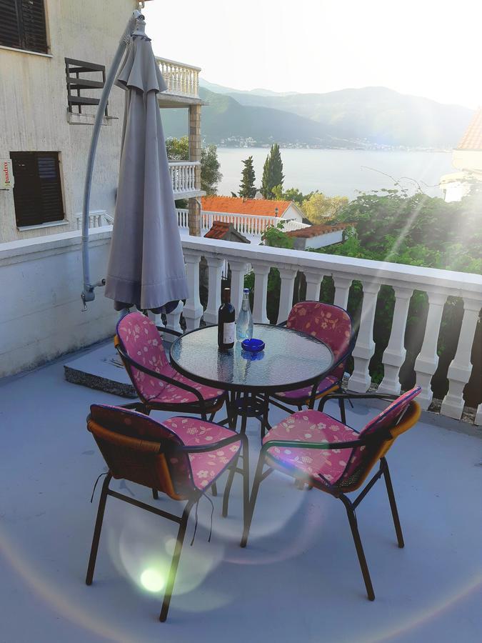 Apartments Ceca Tivat Dış mekan fotoğraf