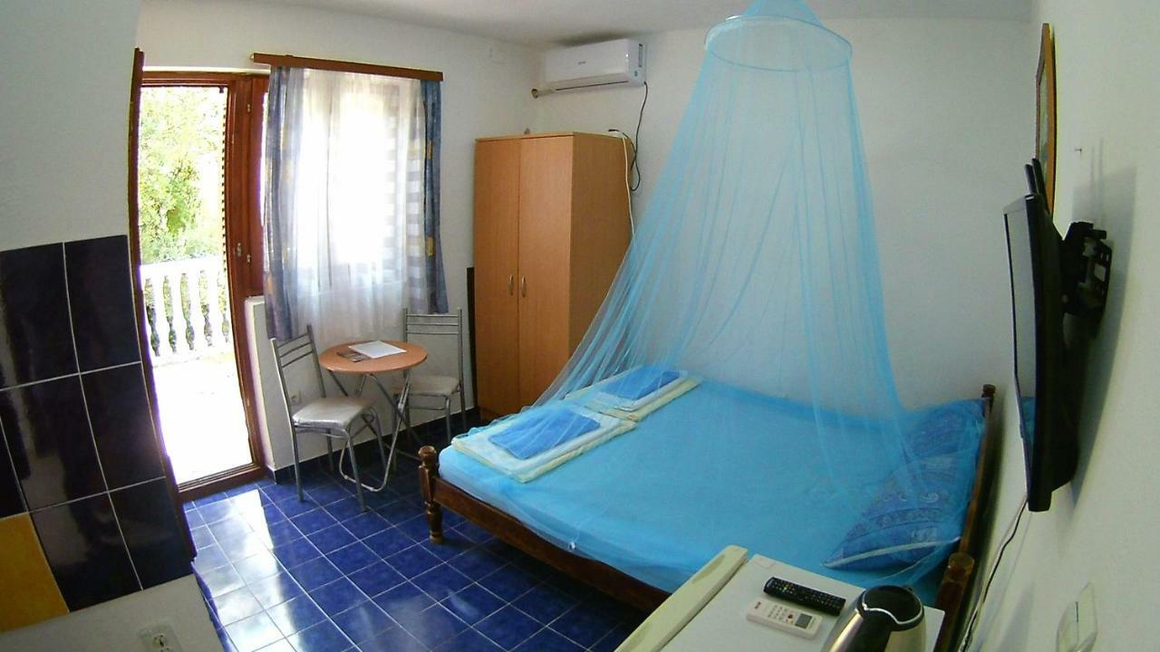 Apartments Ceca Tivat Dış mekan fotoğraf